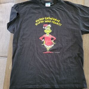2/$20 The Grinch Christmas T Shirt L